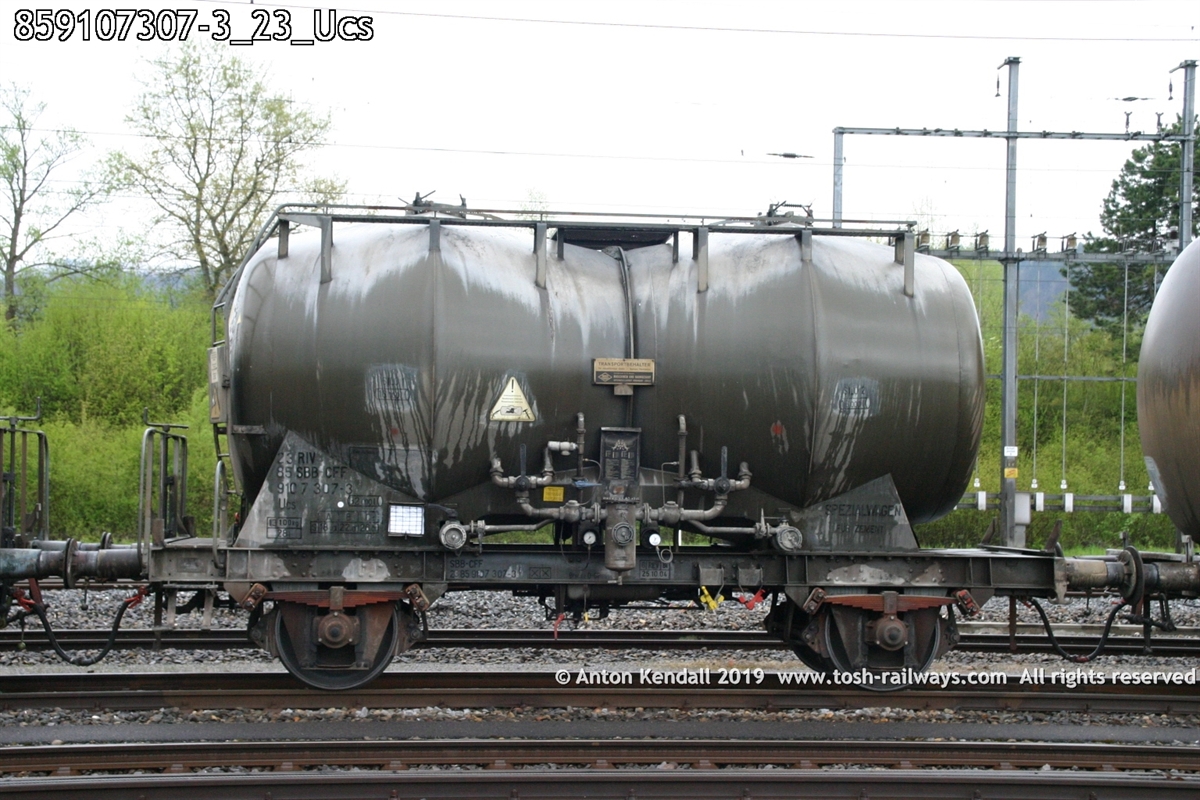859107307-3_23_Ucs.jpg